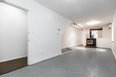 415 Wellesley St E, Home with 2 bedrooms, 3 bathrooms and 1 parking in Toronto ON | Image 3