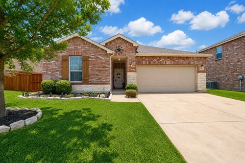 504 Mesa View Trl, Fort Worth, TX, 76131-4599 | Card Image