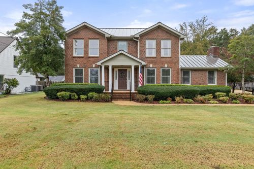 912 Warren Ave, Tuscumbia, AL, 35674-3137 | Card Image