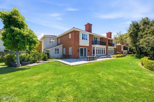 2342 Heatherbank Ct, Thousand Oaks, CA, 91361-5336 | Card Image