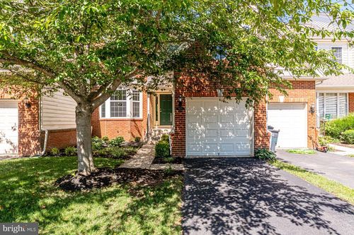 5622 Wheelwright Way, HAYMARKET, VA, 20169-3186 | Card Image