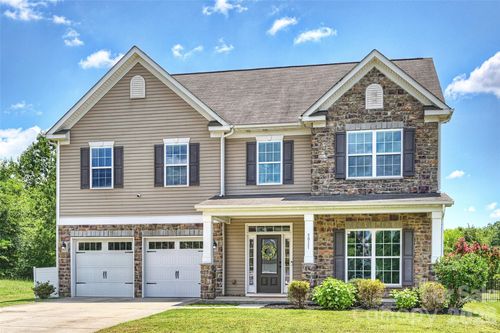 5011 Riverdale Dr, Charlotte, NC, 28273-8912 | Card Image