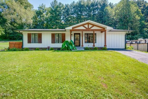 2071 Highway 421, Bristol, TN, 37620-5580 | Card Image