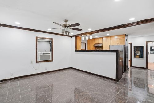 8201 251st St, Bellerose, NY, 11426-2527 | Card Image