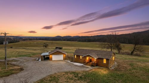 1081 Donahue Rd, Pulaski, TN, 38478-7813 | Card Image