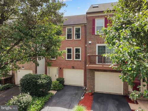 6505 River Tweed Ln, ALEXANDRIA, VA, 22312-3141 | Card Image
