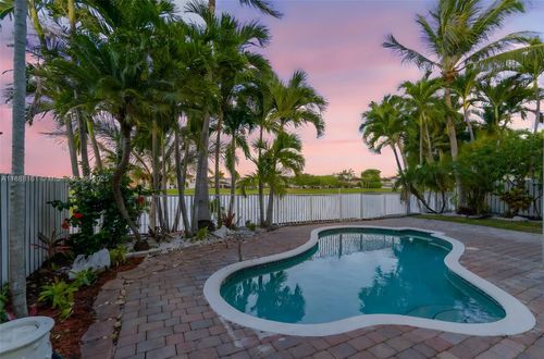 6425 Sw 164th Ave, Miami, FL, 33193-4434 | Card Image