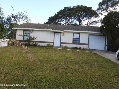 1124 Wyoming Dr Se, Palm Bay, FL, 32909-5833 | Card Image
