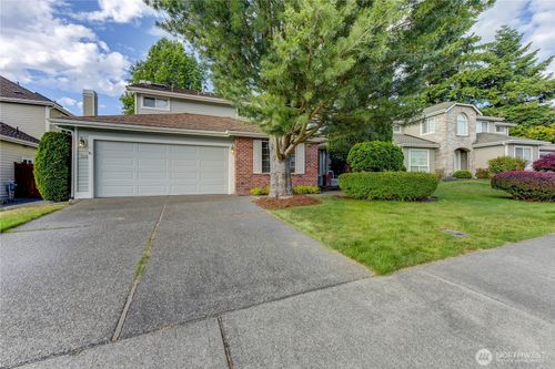 5118 Ne 17th St, Renton, WA, 98059-4265 | Card Image
