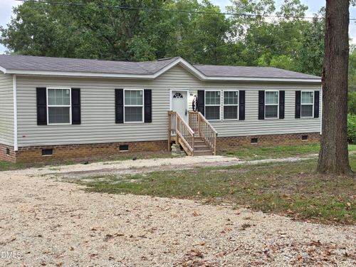 z-323 Aquilla Rd, Benson, NC, 27504-9638 | Card Image