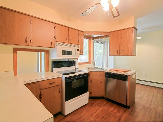 95 Grove Ln, House other with 4 bedrooms, 4 bathrooms and null parking in Shelburne VT | Image 11