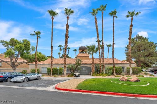 204-220 Mission Newport Ln, Las Vegas, NV, 89107-2779 | Card Image