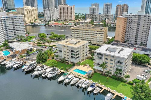 apt-43a-126 Golden Isles Dr, Hallandale Beach, FL, 33009-5876 | Card Image