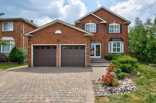 bsmt-4024 Melfort Cres, Mississauga, ON, L5L4K8 | Card Image