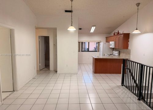apt-201-7880 W 29th Way, Hialeah, FL, 33018-7261 | Card Image