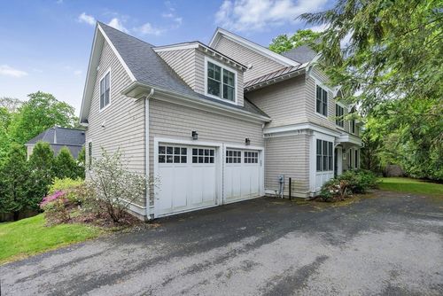 7 Bemis Rd, Wellesley, MA, 02481-7501 | Card Image
