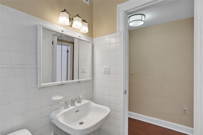 817 Lorca St, House other with 3 bedrooms, 1 bathrooms and null parking in Coral Gables FL | Image 25