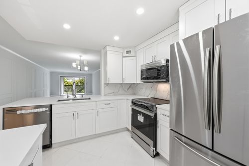 m3-2006 Granada Dr, Coconut Creek, FL, 33066-1151 | Card Image