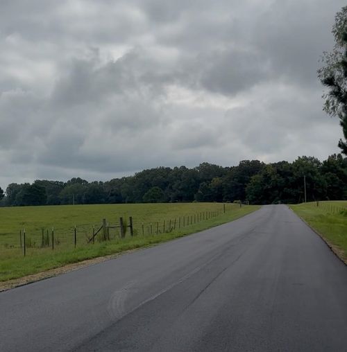 01 Moore Rd, Holly Springs, MS, 38635-7043 | Card Image