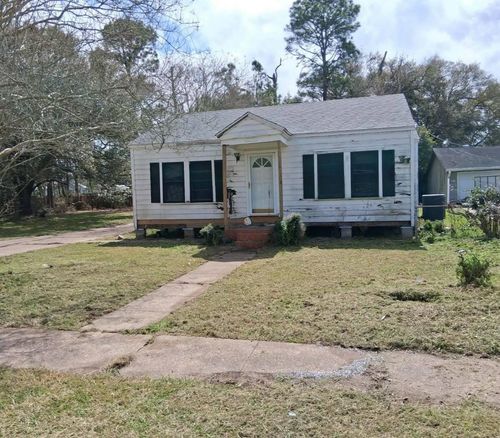 2852 58th St, Port Arthur, TX, 77640-1045 | Card Image
