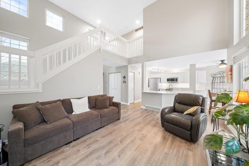 12-26-1731 Woodland Circle, Geneva, WI, 53147 | Card Image