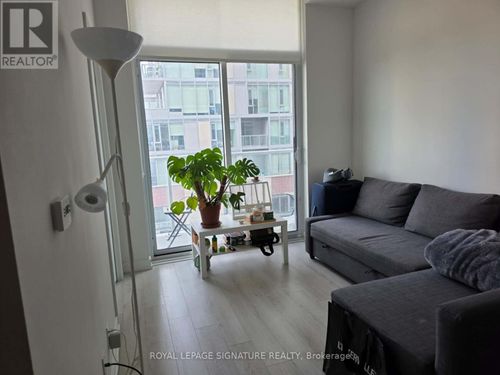 421-33 Helendale Ave, Toronto, ON, M4R0A4 | Card Image