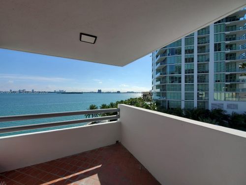 502-555 Ne 30th St, Miami, FL, 33137-4350 | Card Image