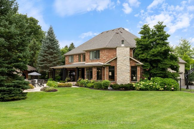 3 Bogle Dr, House other with 4 bedrooms, 5 bathrooms and 10 parking in Carlisle ON | Image 50