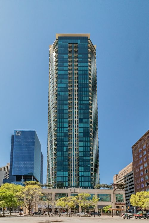 2502-500 Throckmorton St, Fort Worth, TX, 76102-3812 | Card Image