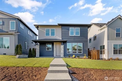 915-14521 205th Ave E, Bonney Lake, WA, 98391 | Card Image