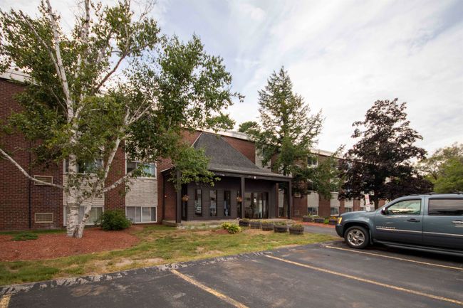 APT-10R - 128 Loudon Rd, Condo with 2 bedrooms, 1 bathrooms and null parking in Concord NH | Image 7