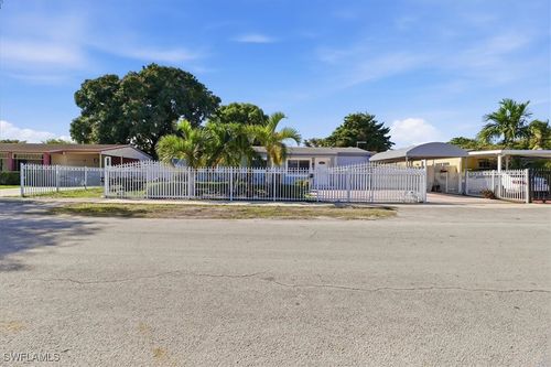 6800 Sw 28th Avenue, MIAMI, FL, 33147 | Card Image