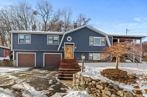 3 Carriage Drive, Shelton, CT, 06484 | Card Image