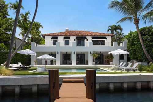 5401-5401 Pine Tree Dr, Miami Beach, FL, 33140-2145 | Card Image