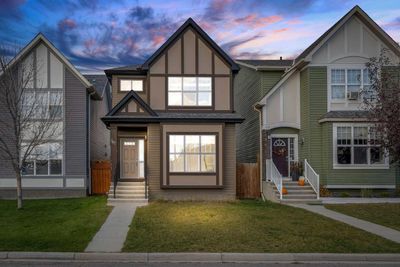 187 Evansridge Cir Nw, House detached with 4 bedrooms, 3 bathrooms and 2 parking in Calgary AB | Image 1