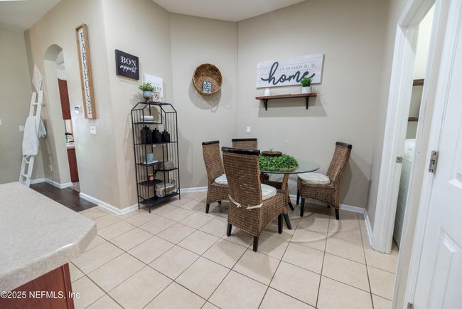 11760 Huckleberry Trl E, House other with 4 bedrooms, 2 bathrooms and null parking in MACCLENNY FL | Image 14