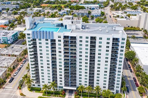 900-401 69th St, Miami Beach, FL, 33141-3284 | Card Image