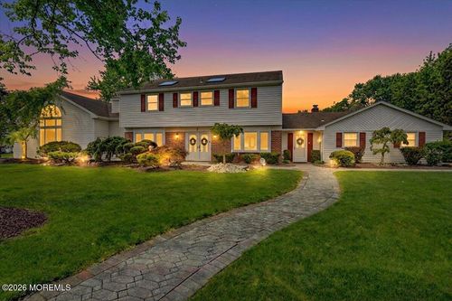 2 Dickson Rd, Marlboro, NJ, 07746-1502 | Card Image