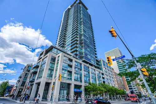 212-1 Bedford Rd, Toronto, ON, M5R2B5 | Card Image