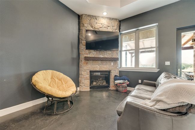 8310 Old Springtown Rd, House other with 4 bedrooms, 3 bathrooms and null parking in Springtown TX | Image 10