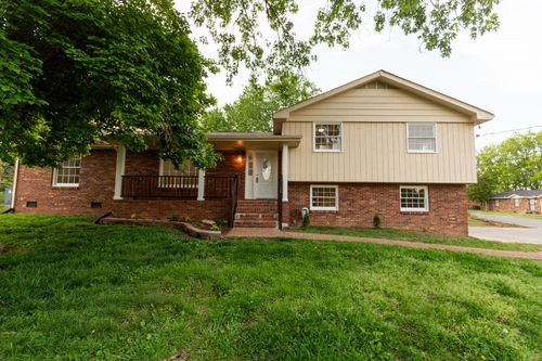 1240 Sioux Ter, Madison, TN, 37115-5504 | Card Image