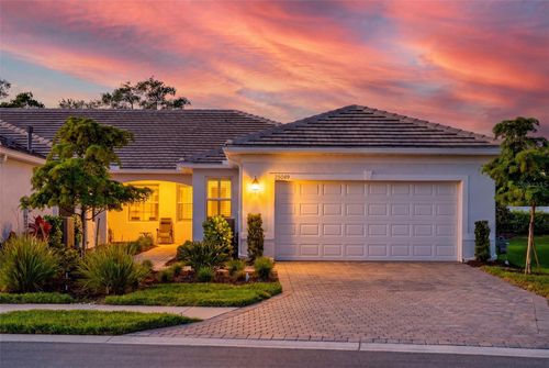 25049 Pearl Lake Cir, Englewood, FL, 34223-1107 | Card Image