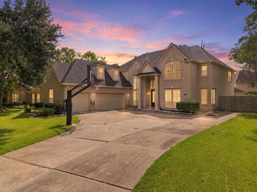 7610 Northwoods Dr, Sugar Land, TX, 77479-6426 | Card Image