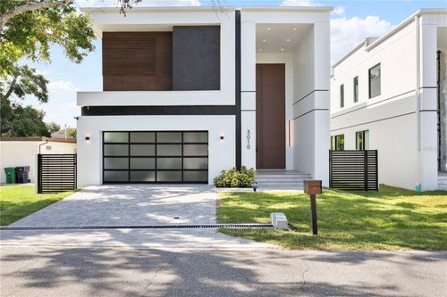 3010 W Trilby Ave, Tampa, FL, 33611-4431 | Card Image