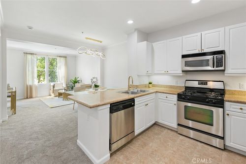 3207 Watermarke Pl, Irvine, CA, 92612-1681 | Card Image