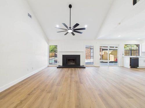 2012 Catamaran Dr, League City, TX, 77573-6931 | Card Image