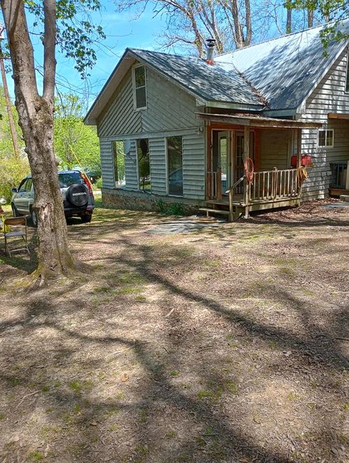 5796 Gumlog Rd, Young Harris, GA, 30582-3478 | Card Image