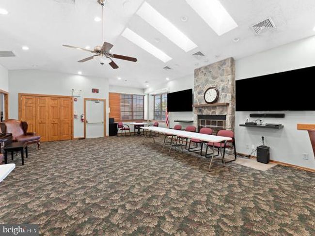 902 Scotswood Ct, Condo with 2 bedrooms, 2 bathrooms and null parking in MOUNT LAUREL NJ | Image 24
