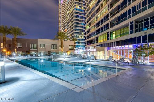 unit-102-4555 Dean Martin Dr, Las Vegas, NV, 89103-8201 | Card Image