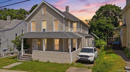 4 Lathrop Ave, Binghamton, NY, 13905-4314 | Card Image